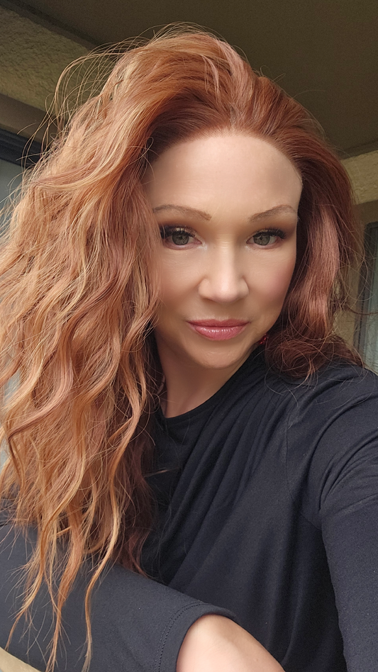 CARKIRA Lauren 13x4 Lace Front Wig with Medium Cap Unisex Heat Friendly Up to 320°F Natural Looking Soft Smooth Realistic Scalp Hairline