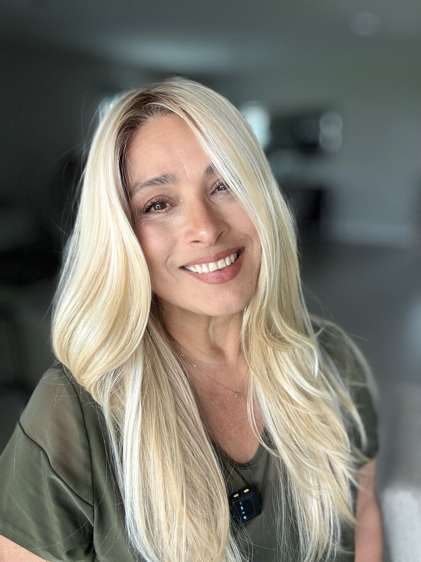 Glam - TA- 24/102/R12 | Gold Blonde with Platinum Highlights with Gold Brown Roots