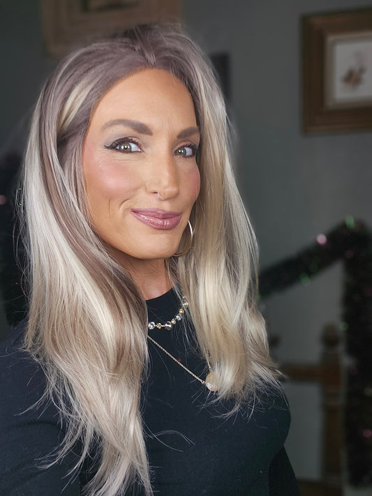 OPEN BOX RETURN: CARKIRA Candy 13x2 T-part Lace Front Wig with Medium Cap Unisex Heat Friendly Up to 320°F Natural Looking Soft Smooth Realistic Scalp Hairline