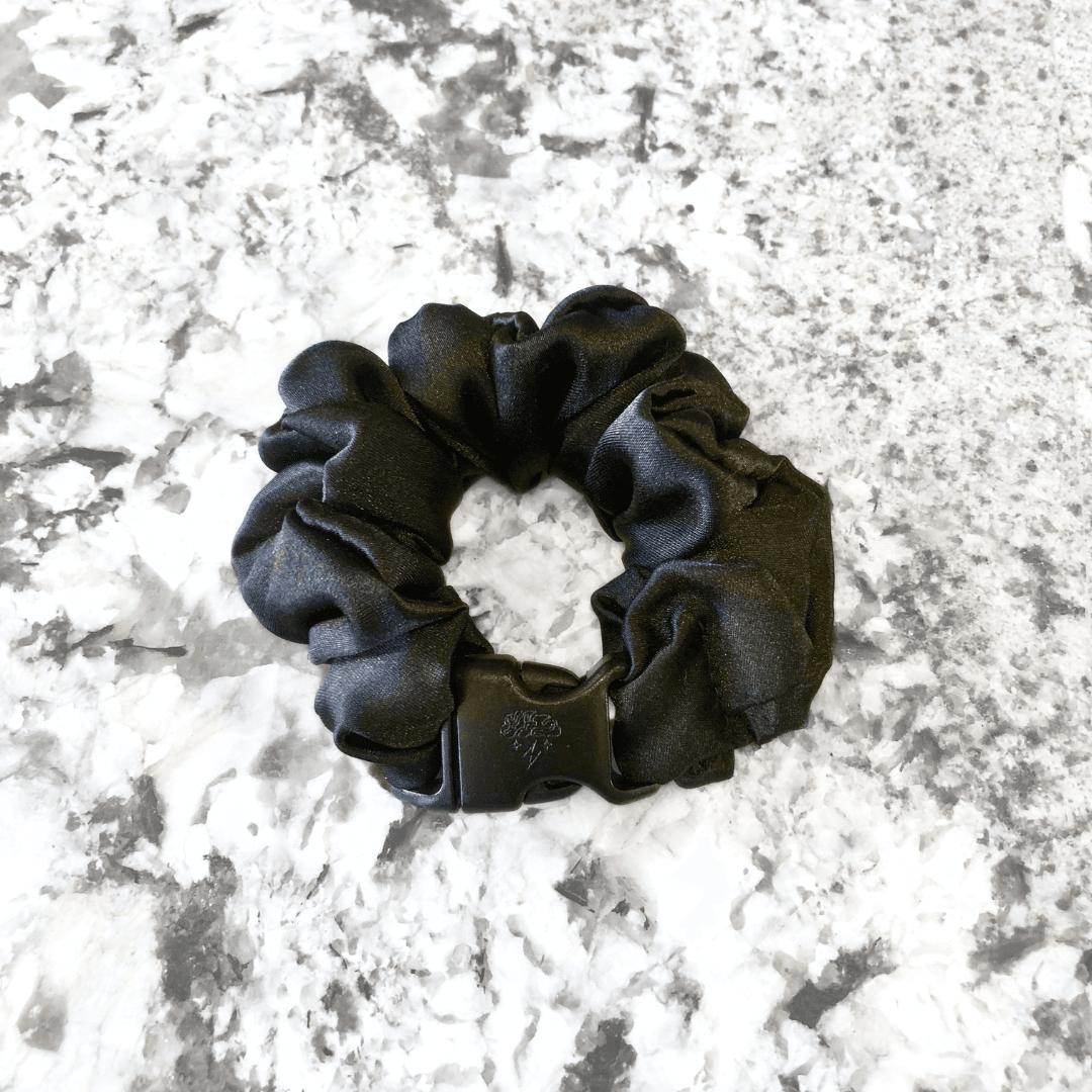 Buckle Scrunchie - Neutral Colors - No Snagging, No Tangles - ONE SCRUNCHIE
