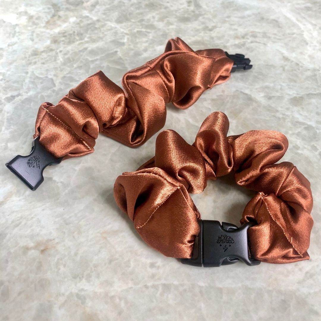 Buckle Scrunchie - Neutral Colors - No Snagging, No Tangles - ONE SCRUNCHIE