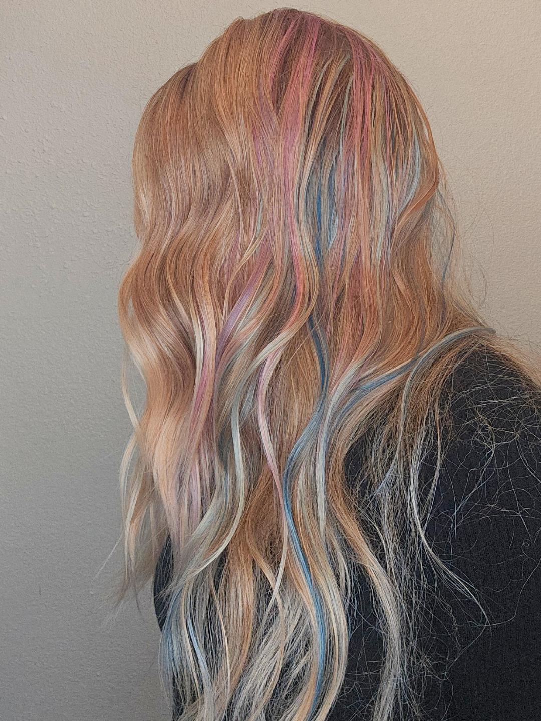 CARKIRA Tina 13x4 Apricot Rainbow Blonde Wig 22" Lace Front Medium Cap Heat Friendly Up to 320°F Natural Look Soft Smooth Realistic Scalp Hairline Unisex Adjustable Straps