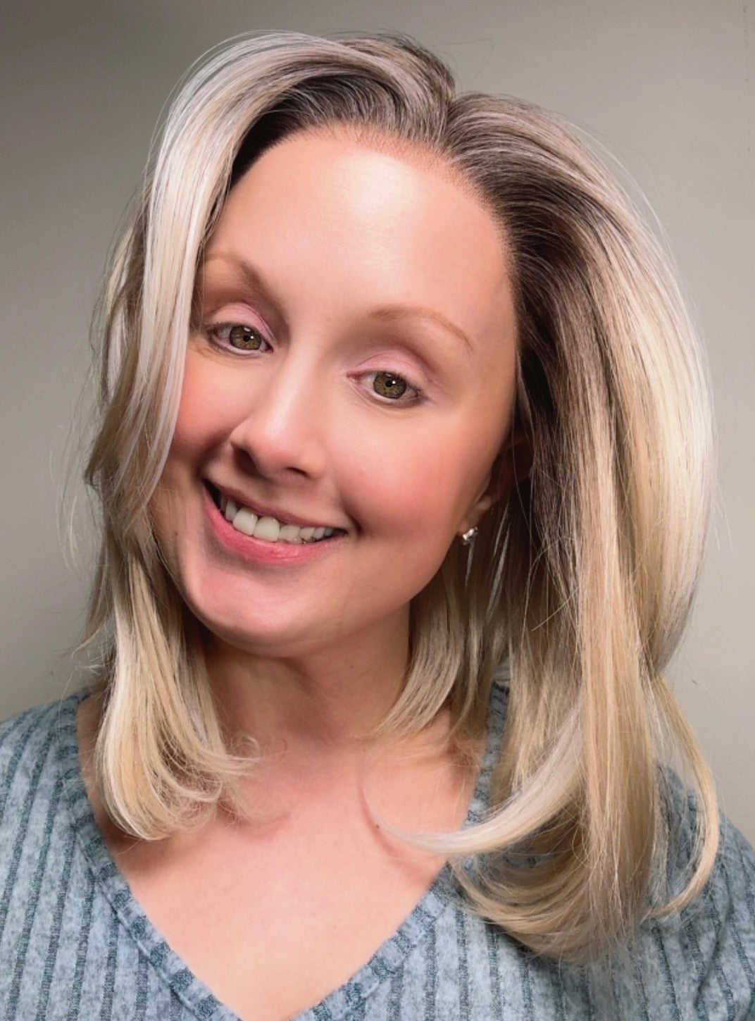 CARKIRA Nancy 13x4 Lace Front Wig with Medium Cap Unisex Heat Friendly Up to 320°F Natural Looking Soft Smooth Realistic Scalp Hairline