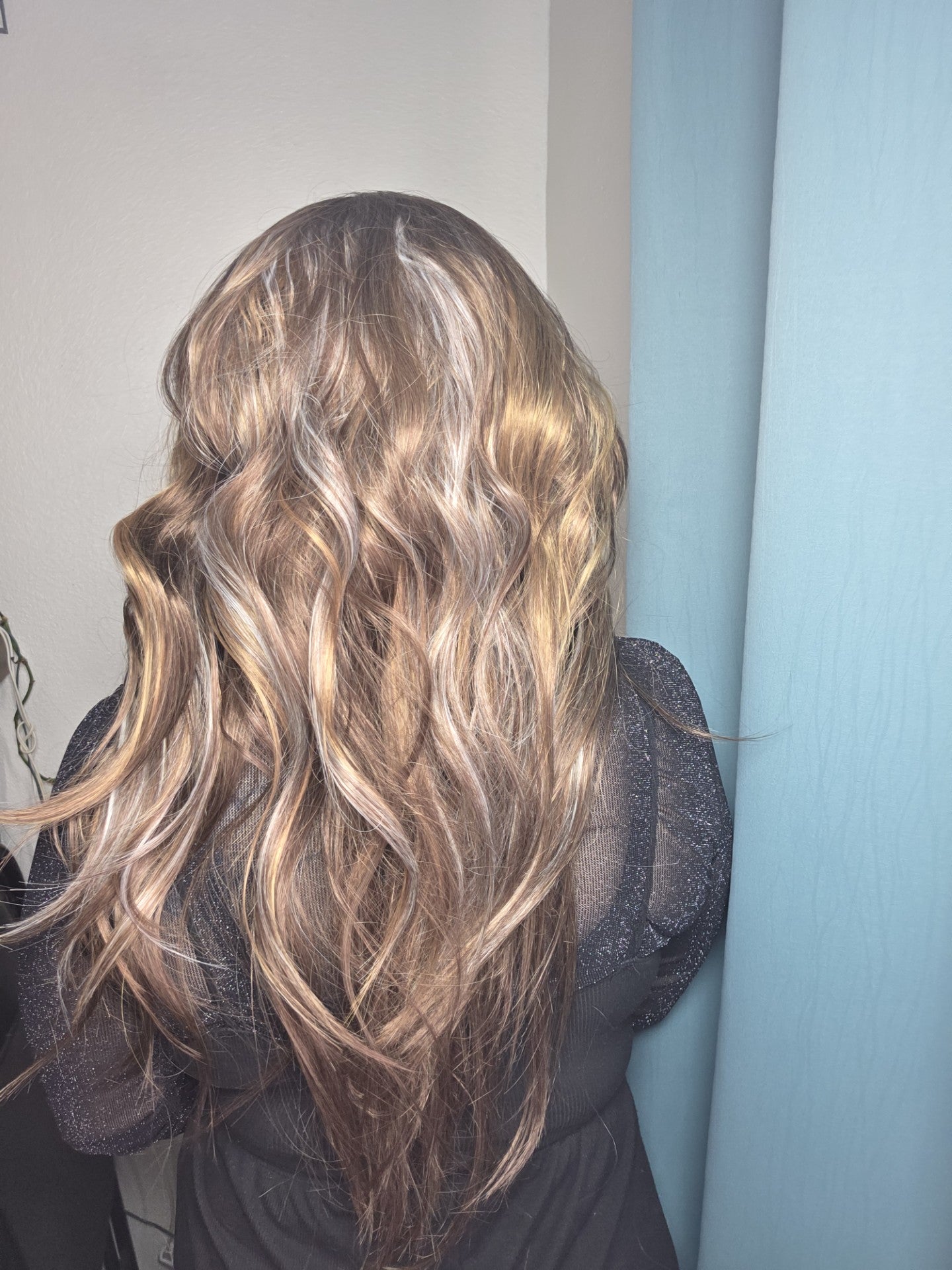 CARKIRA Esme 22" Sunlit Truffle 13x4 Lace Front Wig with Medium Cap Unisex Heat Friendly Up to 320°F Natural Looking Soft Smooth Realistic Scalp Hairline