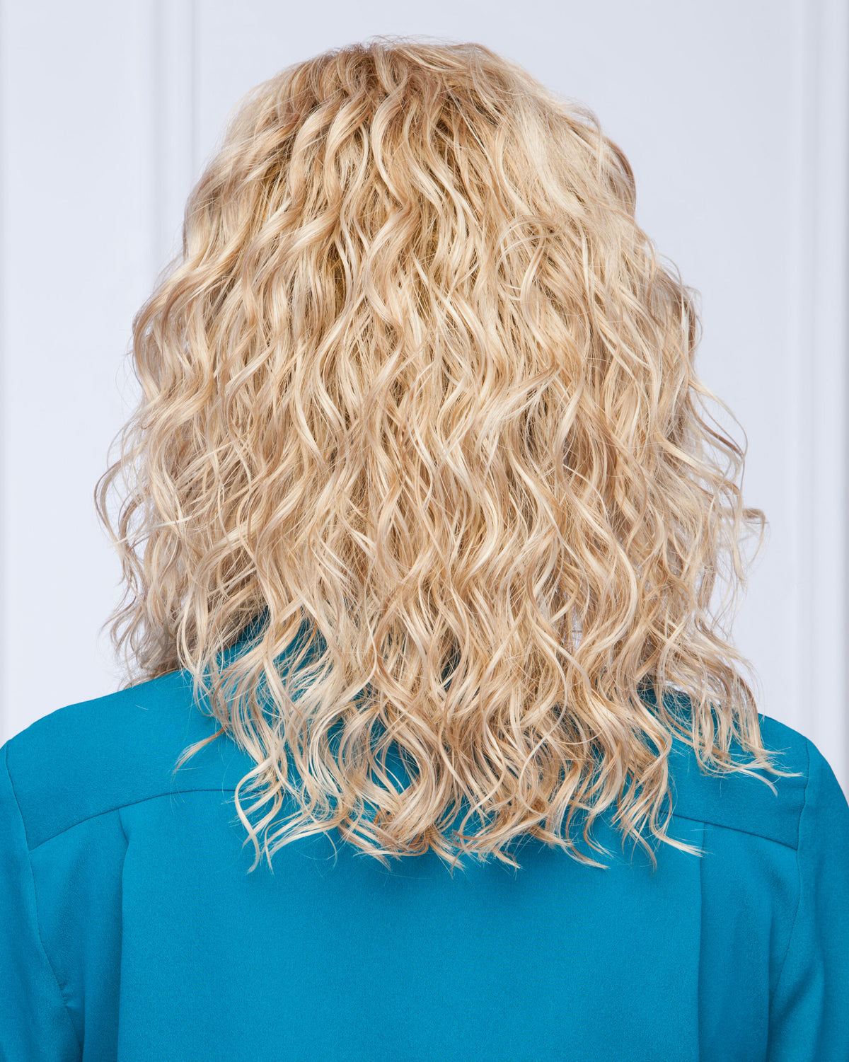 Radiant Beauty in GL14-22SS SS Sandy Blonde