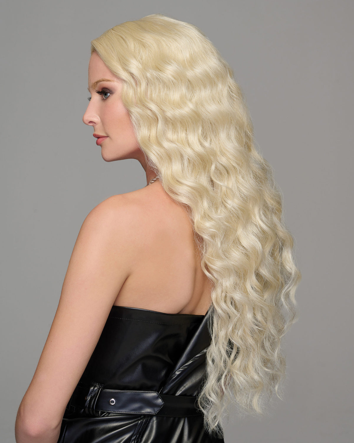 Curly Girlie in R23/61 Alabaster
