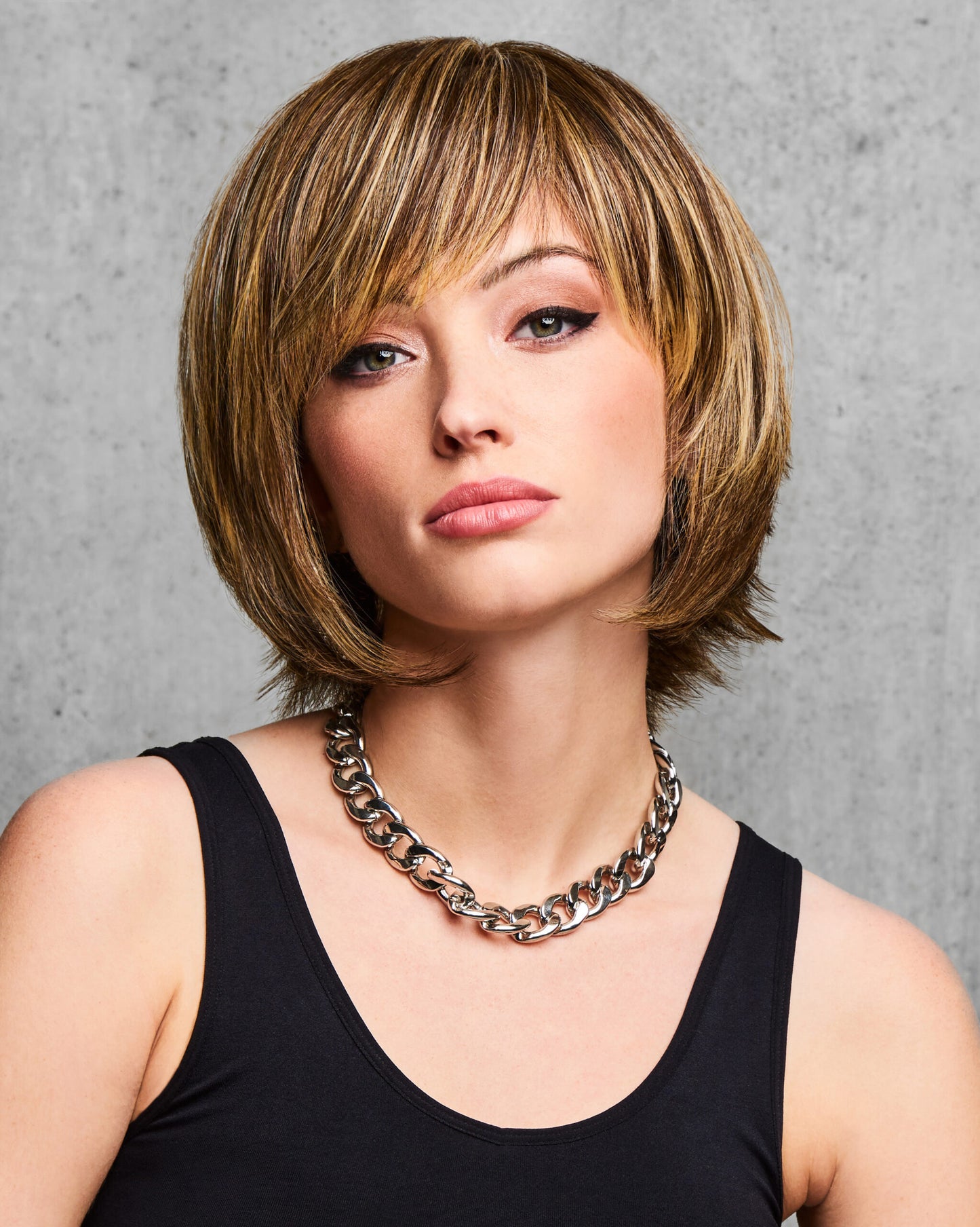Flirty Fringe Bob in R11S+ Glazed Mocha