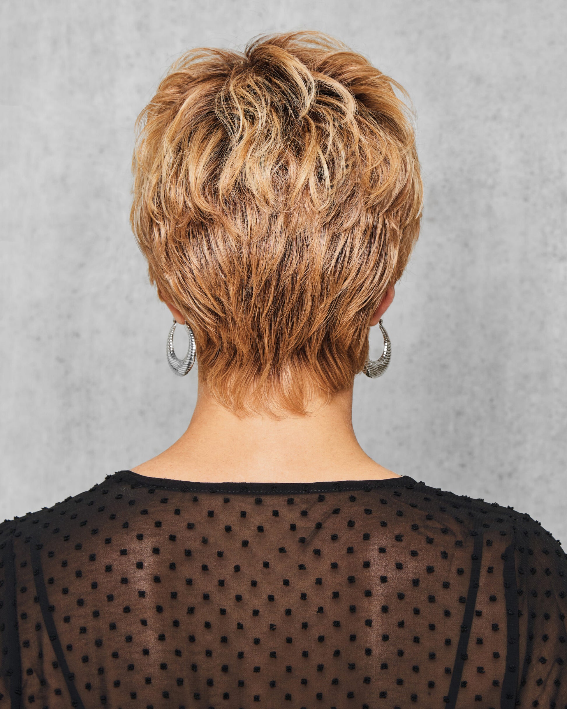 Full Fringe Pixie in SS14/88 Rooted Golden Wheat