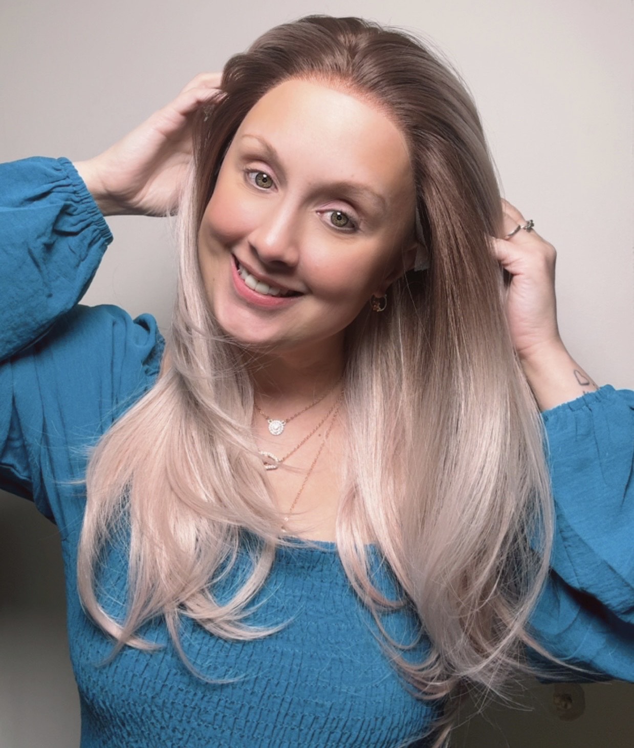 CARKIRA Cathy 22" Blushed Apricot 13x4 Lace Front Wig with Medium Cap Unisex Heat Friendly Up to 320°F Natural Looking Soft Smooth Realistic Scalp Hairline