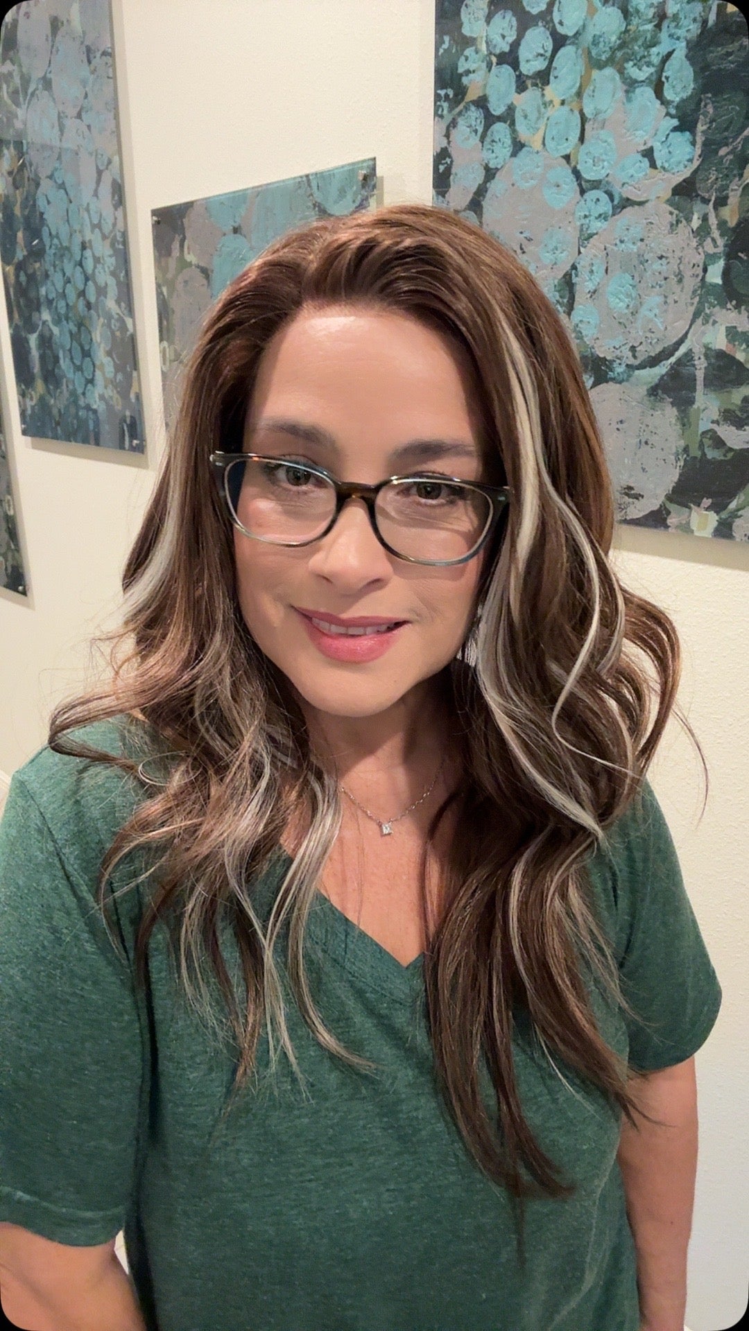 CARKIRA Esme 22" Sunlit Truffle 13x4 Lace Front Wig with Medium Cap Unisex Heat Friendly Up to 320°F Natural Looking Soft Smooth Realistic Scalp Hairline