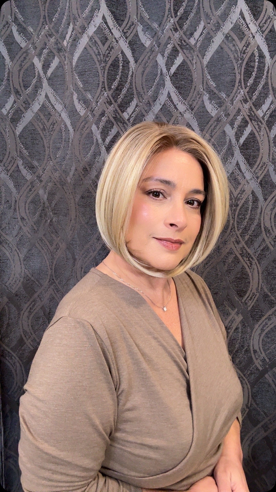 Boss Naturelle MARIS Heat-friendly 8" Bob