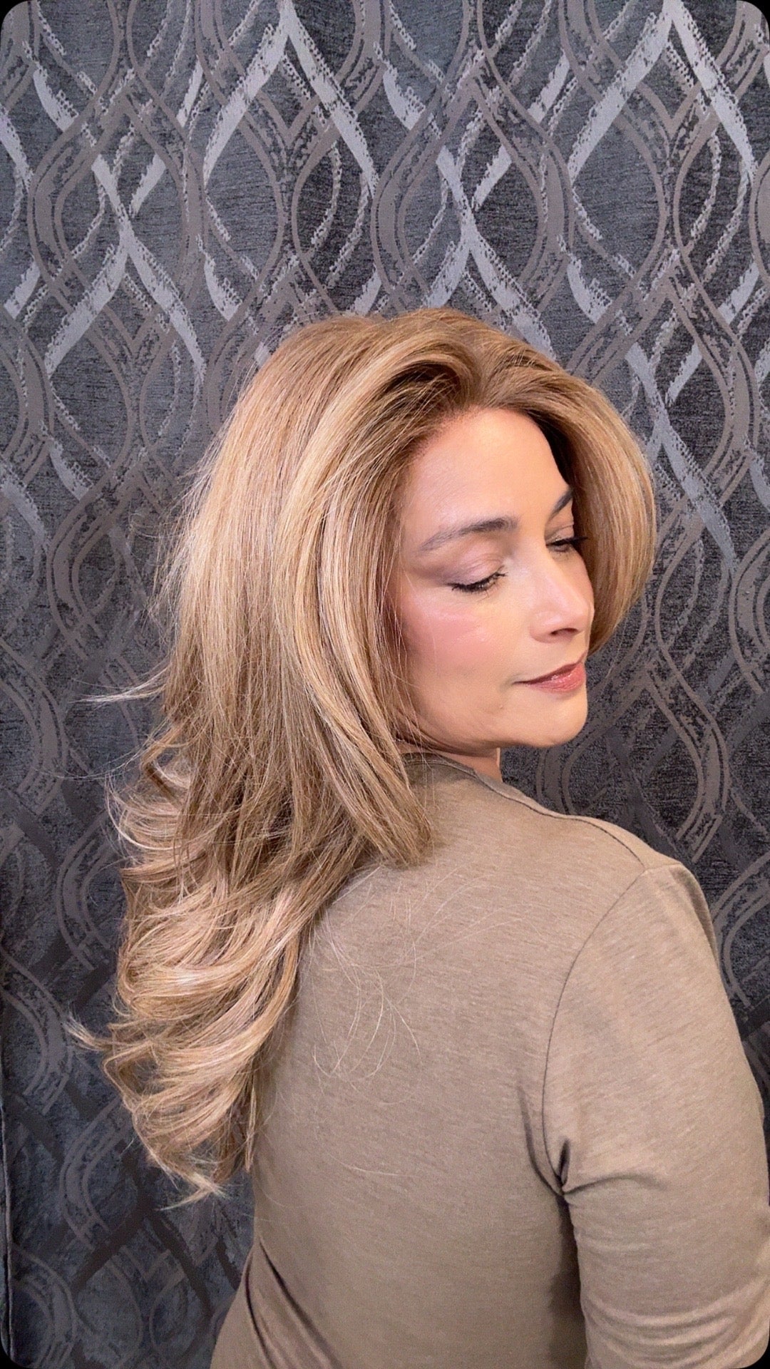 Boss Naturelle ELARA Heat-Friendly 20-24" in Length