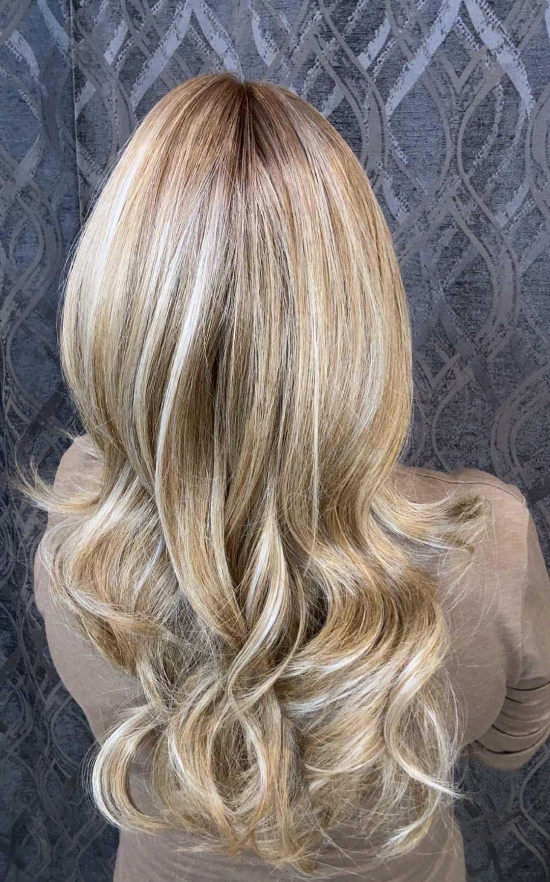 Boss Naturelle ELARA Heat-Friendly 20-24" in Length