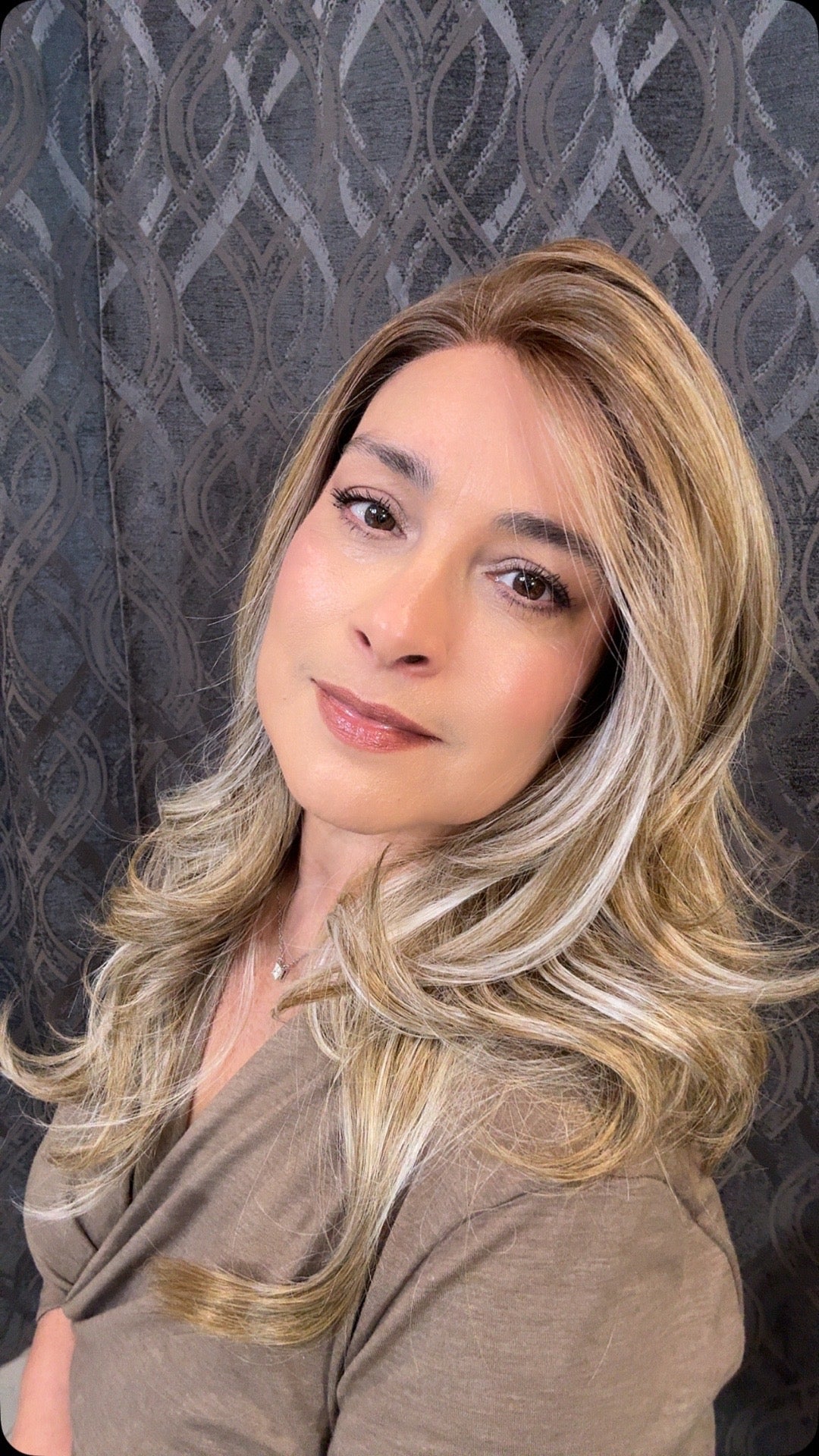 Boss Naturelle ELARA Heat-Friendly 20-24" in Length