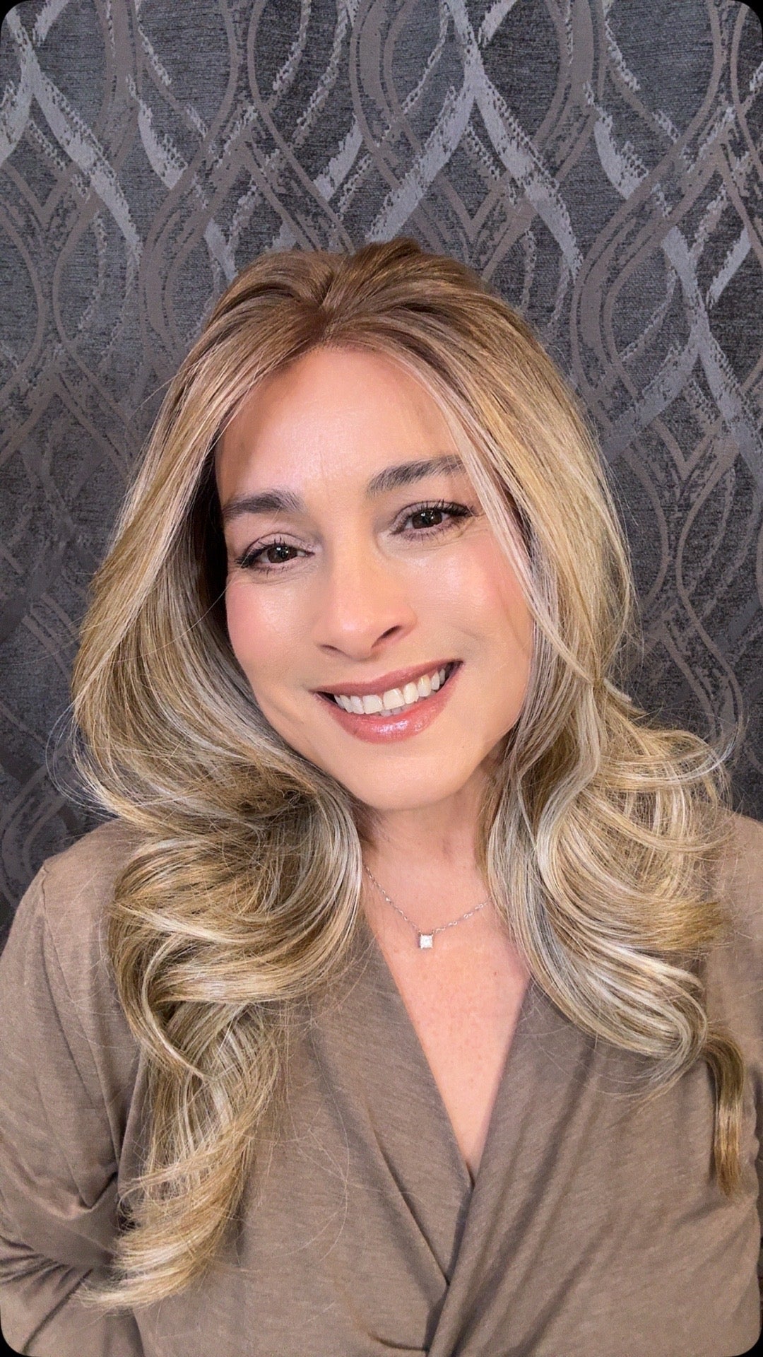 Boss Naturelle ELARA Heat-Friendly 20-24" in Length