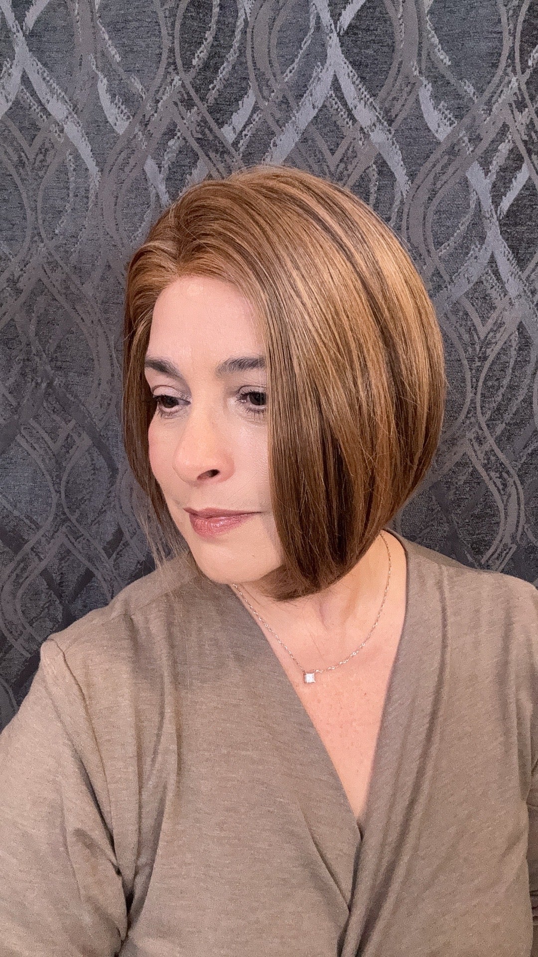 Boss Naturelle MARIS Heat-friendly 8" Bob