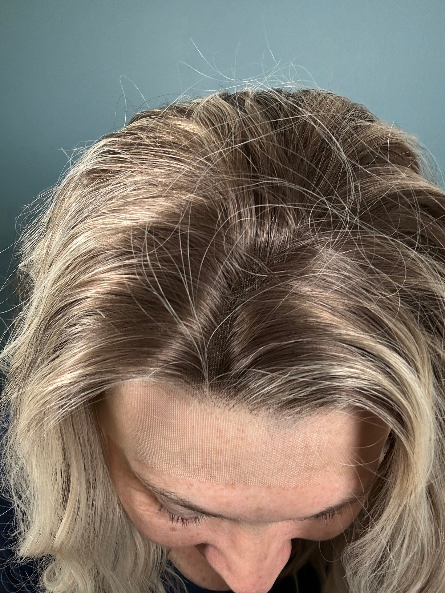 CARKIRA Tammy Cashmere Fizz Water Wave 16 Inches 13x4 Lace Front - Medium Cap