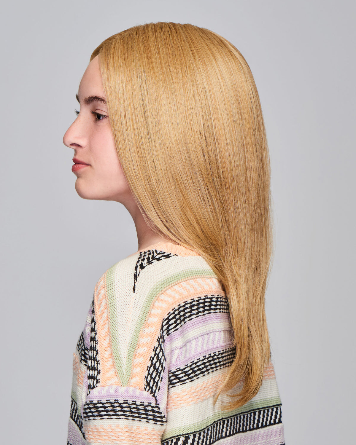 Straight A Style in R16 Honey Blonde