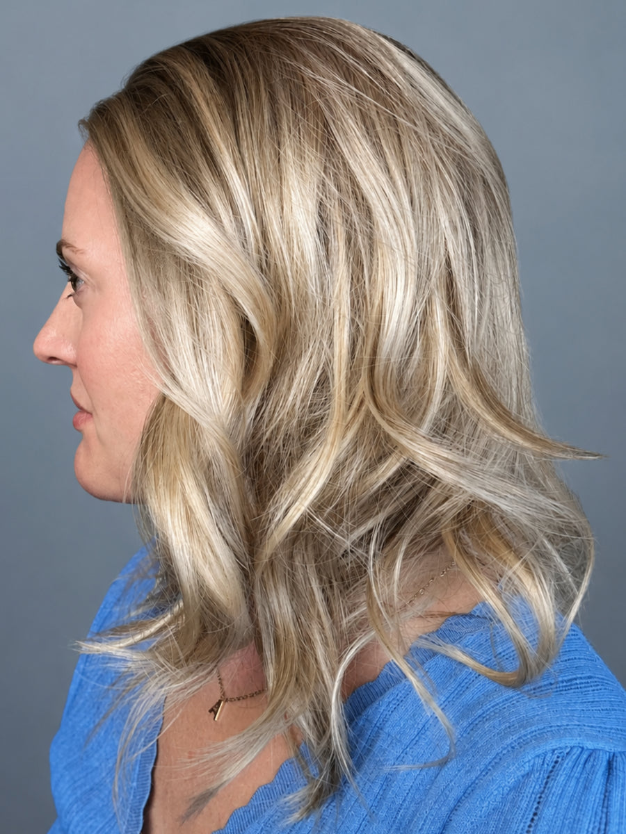CARKIRA Noah Sandy Champagne Blonde 14" Inch 13x4 Lace Front Synthetic Wig Glueless Natural Hairline Heat-Friendly
