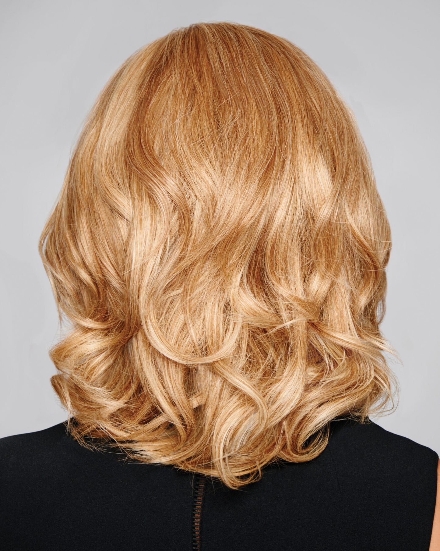 Headliner in R25 Ginger Blonde