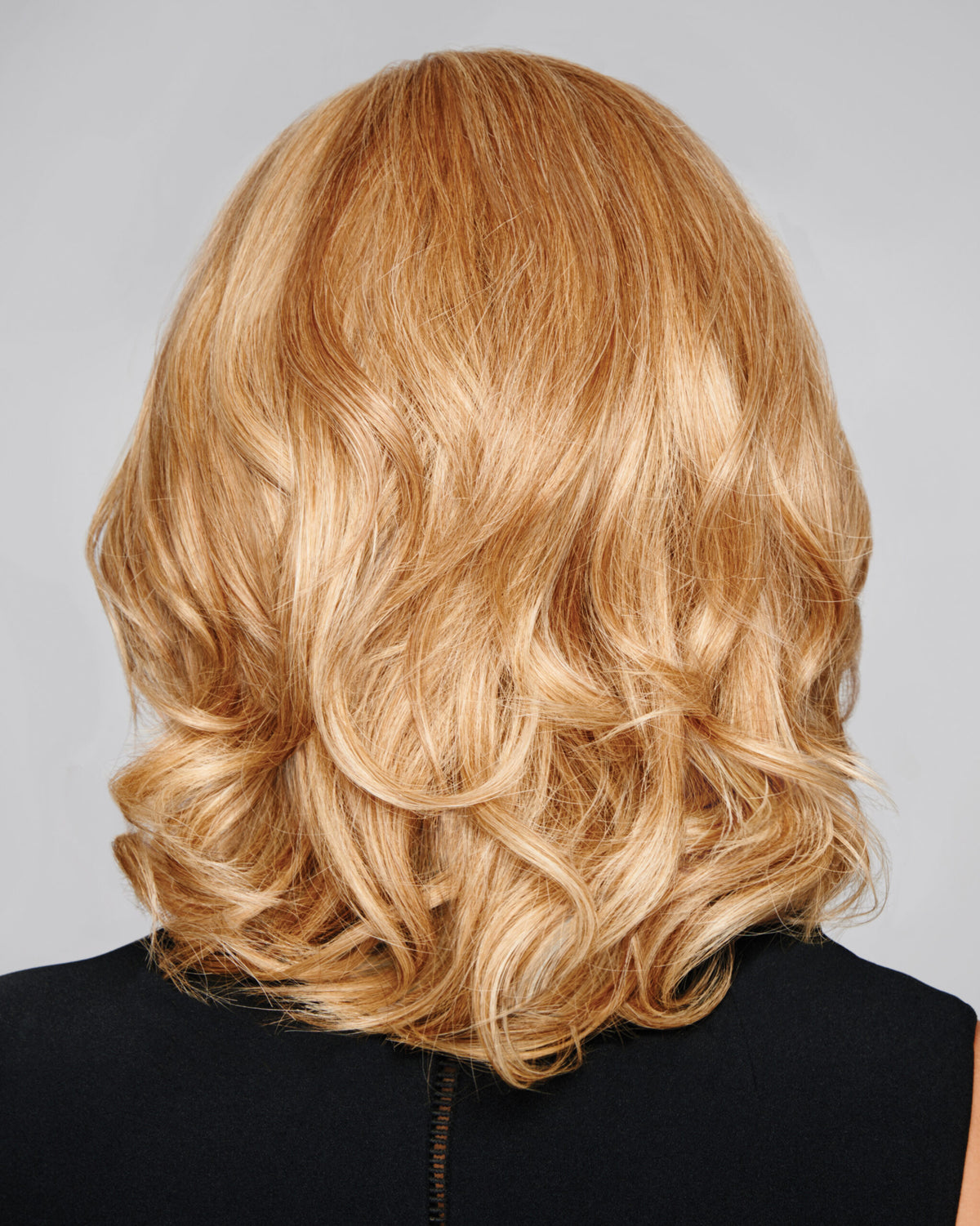 Headliner in R25 Ginger Blonde