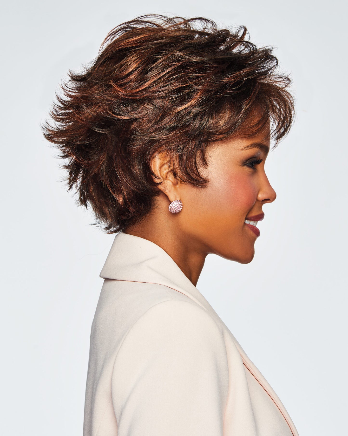 Voltage in R6/28H Coppery Mink