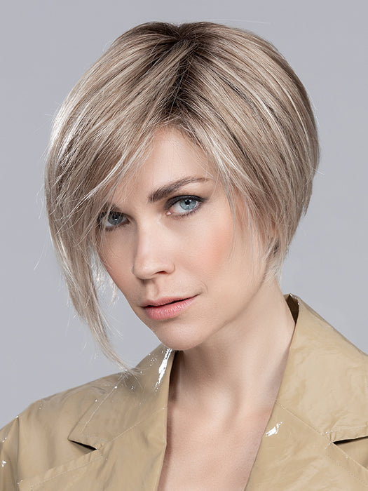 RICH MONO by ELLEN WILLE in PEARL BLONDE ROOTED 49,101.14 | Dark Ash Blonde Blended with Grey and Pearl Platinum and Medium Ash Blond Blend with Shaded Roots