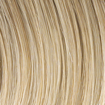 Romantic Layers - R21T Sandy Blonde