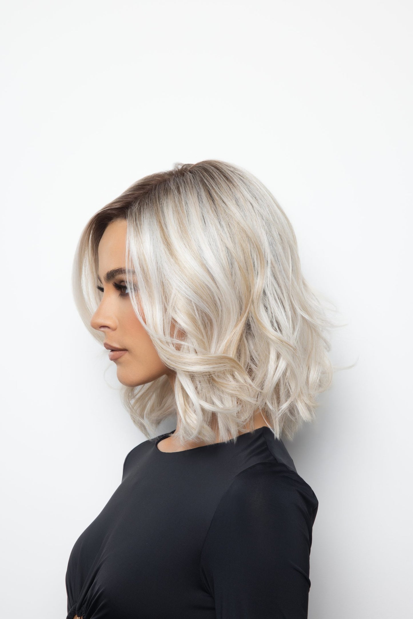 Vero - White Rose Blond-R