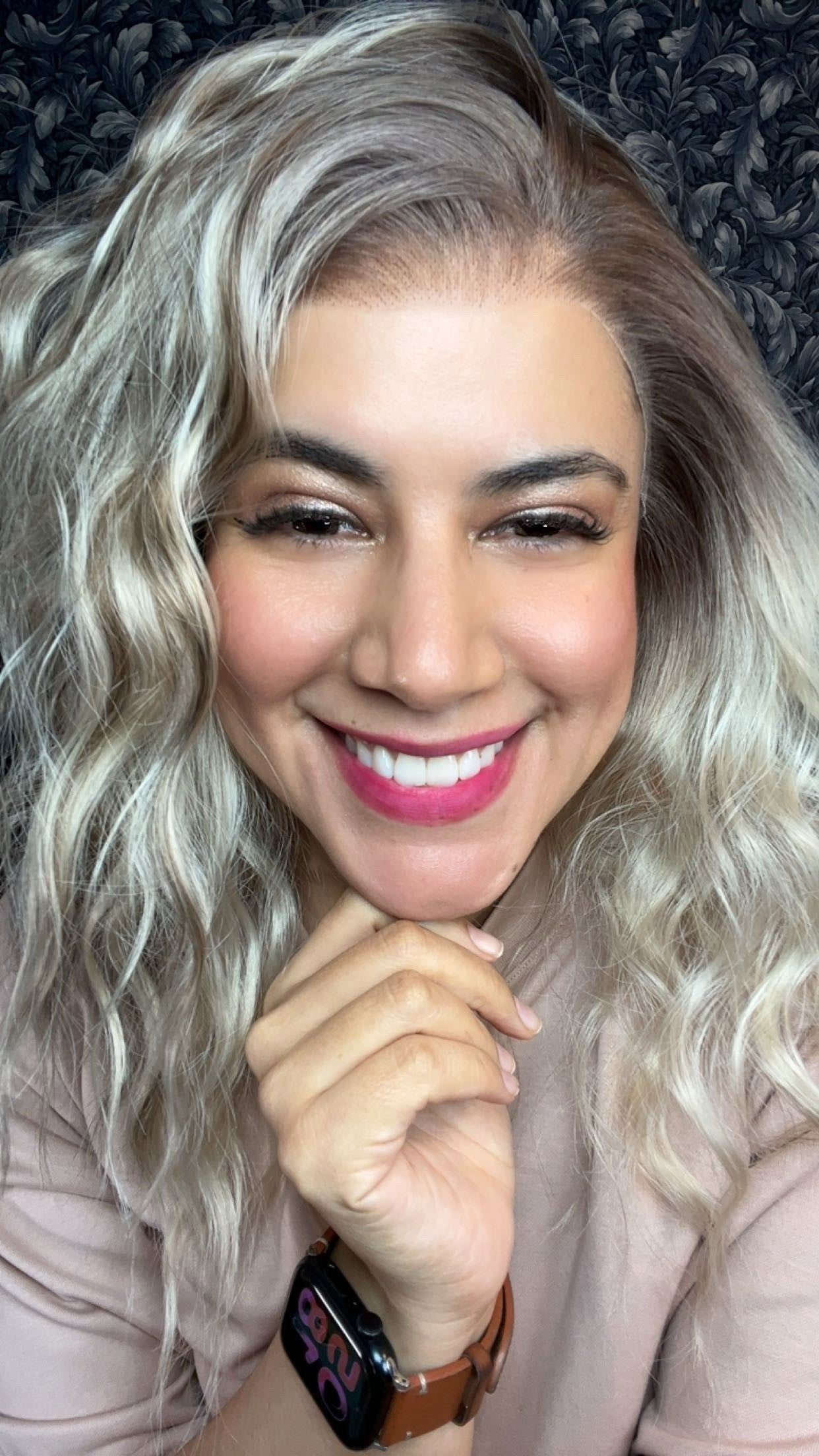 CARKIRA TESSA 18" Panama Beach Sand 13x4 Lace Front Wig with Medium Cap Unisex Heat Friendly Up to 320°F Natural Looking Soft Smooth Realistic Scalp Hairline