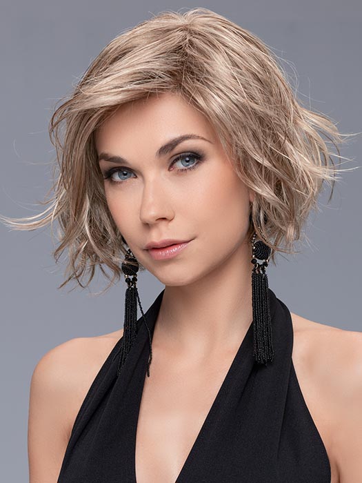 NIGHT by ELLEN WILLE in SAND MIX 16.14.26 | Light Brown, Medium Honey Blonde, and Light Golden Blonde Blend
