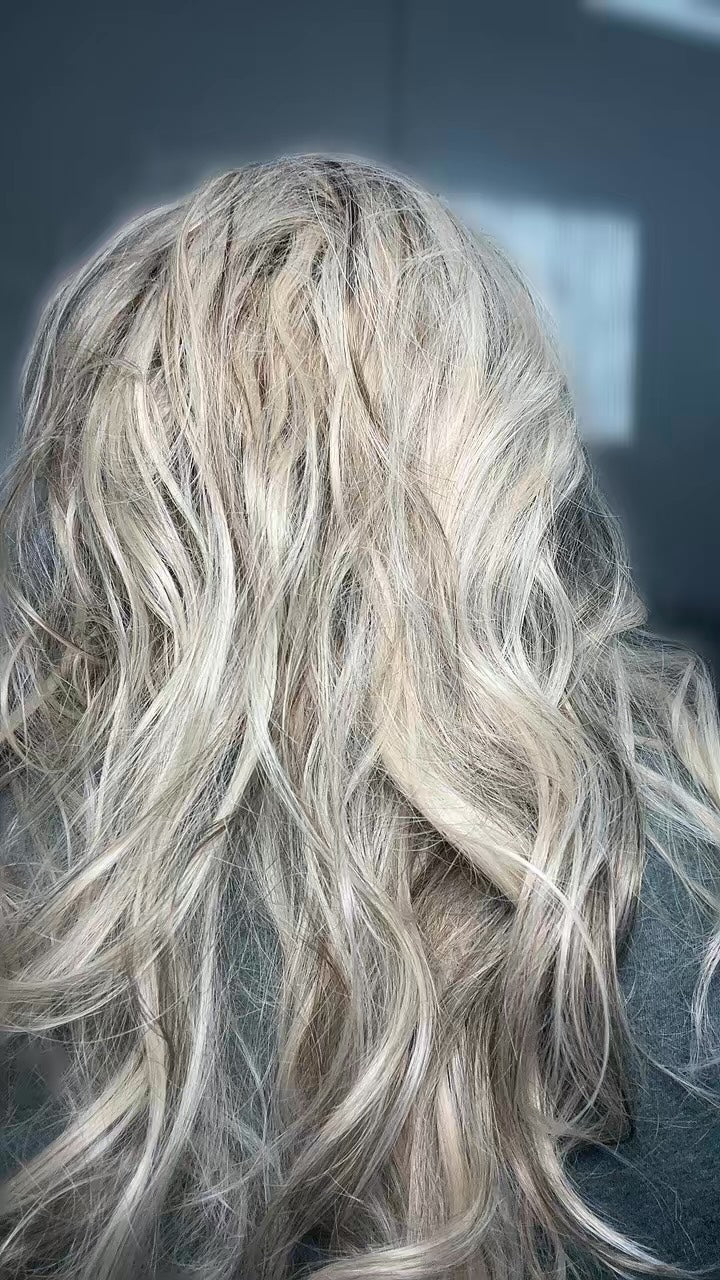 Carkira Belle 22" 13x6 Lace Front Wig Ash Blonde Highlight Brown Ombre Synthetic Hair Adjustable Straps Natural Look Heat Friendly for Daily Wear & Styling