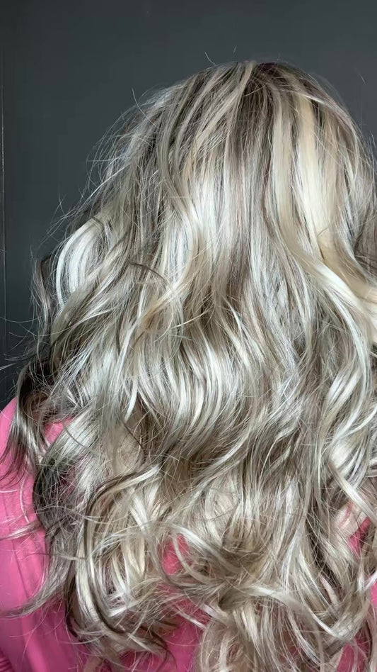 CARKIRA 20" Melisa 13x4 Lace Front Wig with Medium Cap Unisex Heat Friendly Up to 320°F Natural Looking Soft Smooth Realistic Scalp Hairline (Copy)