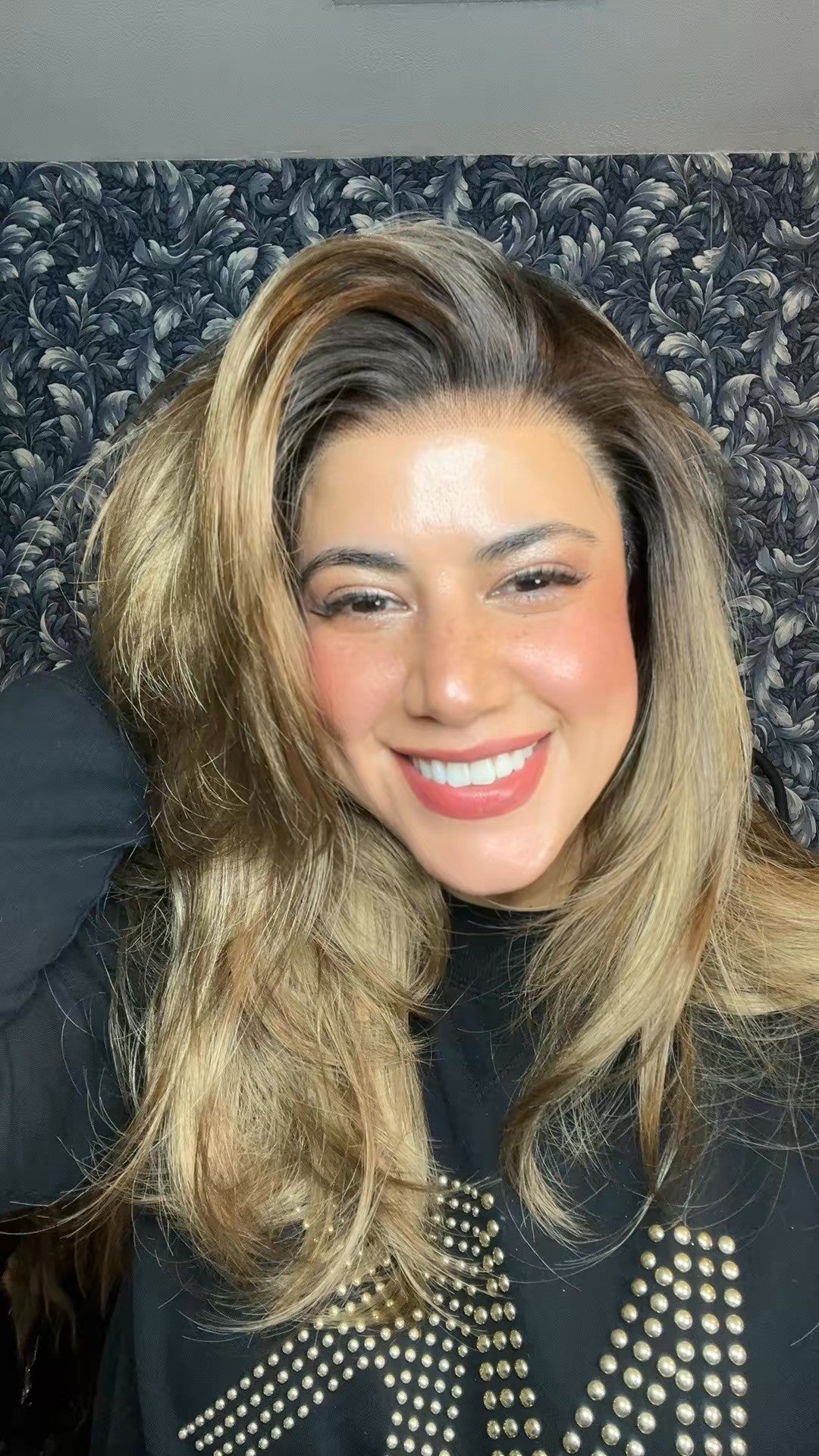 CARKIRA Dana 13x4 Lace Front Wig Gentle Brown Blend Medium Cap Unisex Heat Friendly Up to 320°F Natural Looking Soft Smooth Realistic Scalp Hairline Adjustable Straps Comfortable Elastic