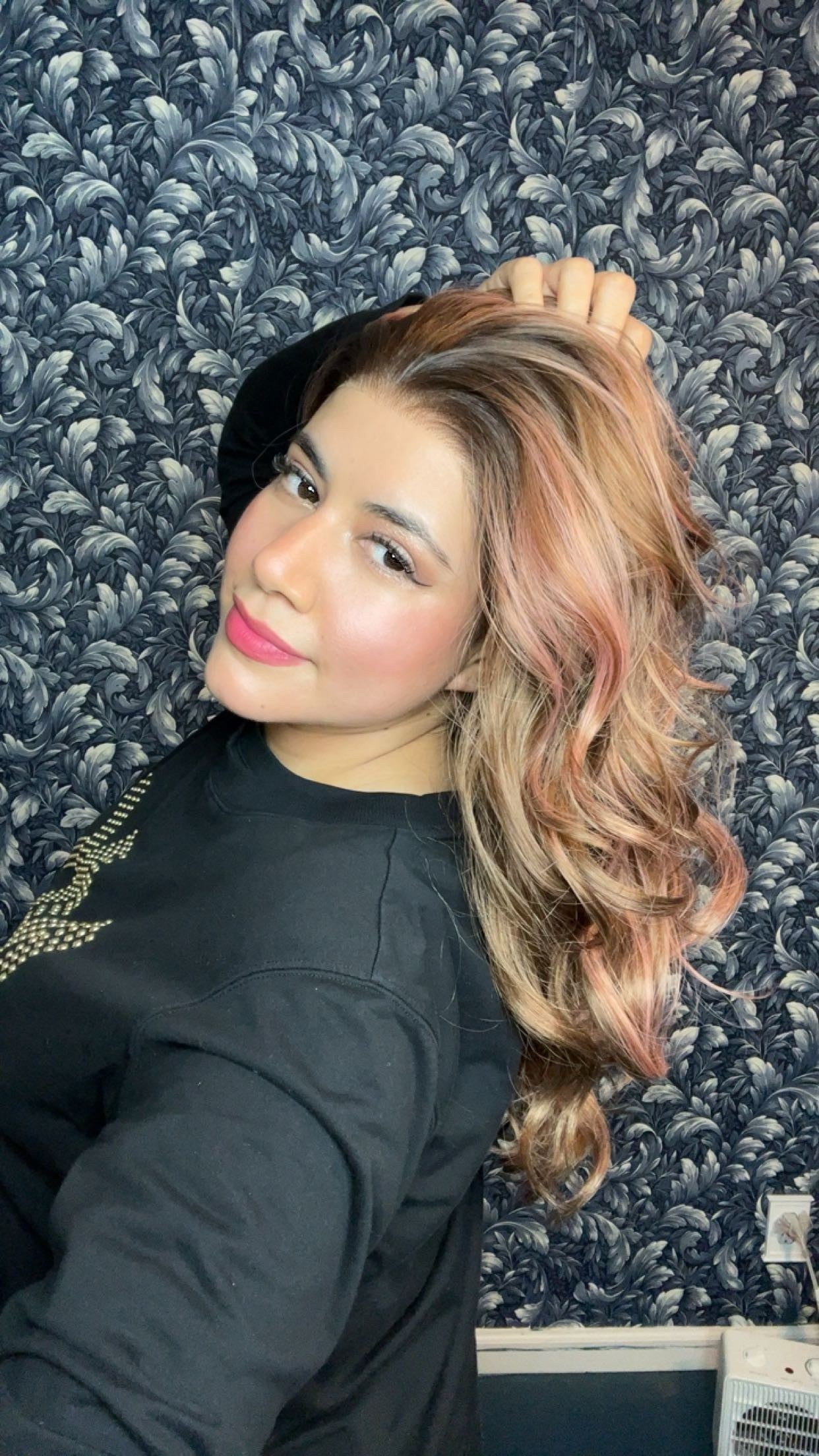 CARKIRA Ella 13x4 Lace Front Wig Chocolate Brown with Pink Highlights 20" Medium Cap Heat Friendly Up to 320°F Natural Looking Soft Smooth Realistic Scalp Hairline